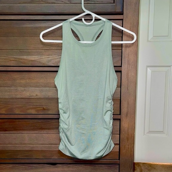 Lululemon Racerback Tank Top Ruched Sides Soft Sage green. - Picture 11 of 11